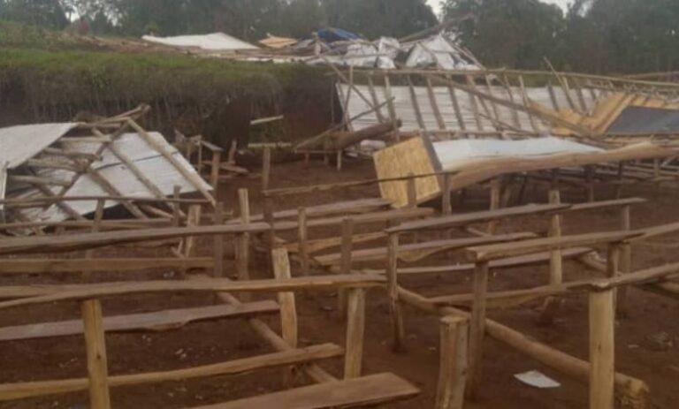 Désarroi à Muganda/Sud-Kivu : L’école Mbisibwe s’écroule, les rêves de 300 enfants s’envolent