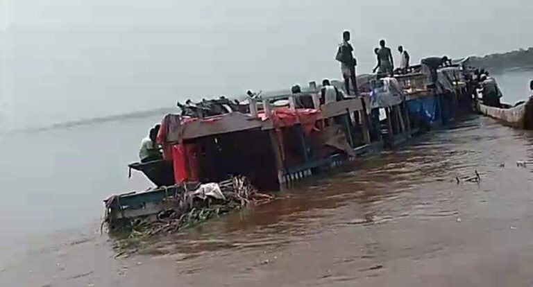 Tshopo : Deux semaines après le naufrage, des familles toujours sans nouvelles de leurs proches