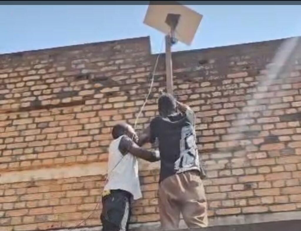 Tshopo : Internet gratuit grâce à Starlink à Basoko et Lokutu, une révolution numérique saluée par la population