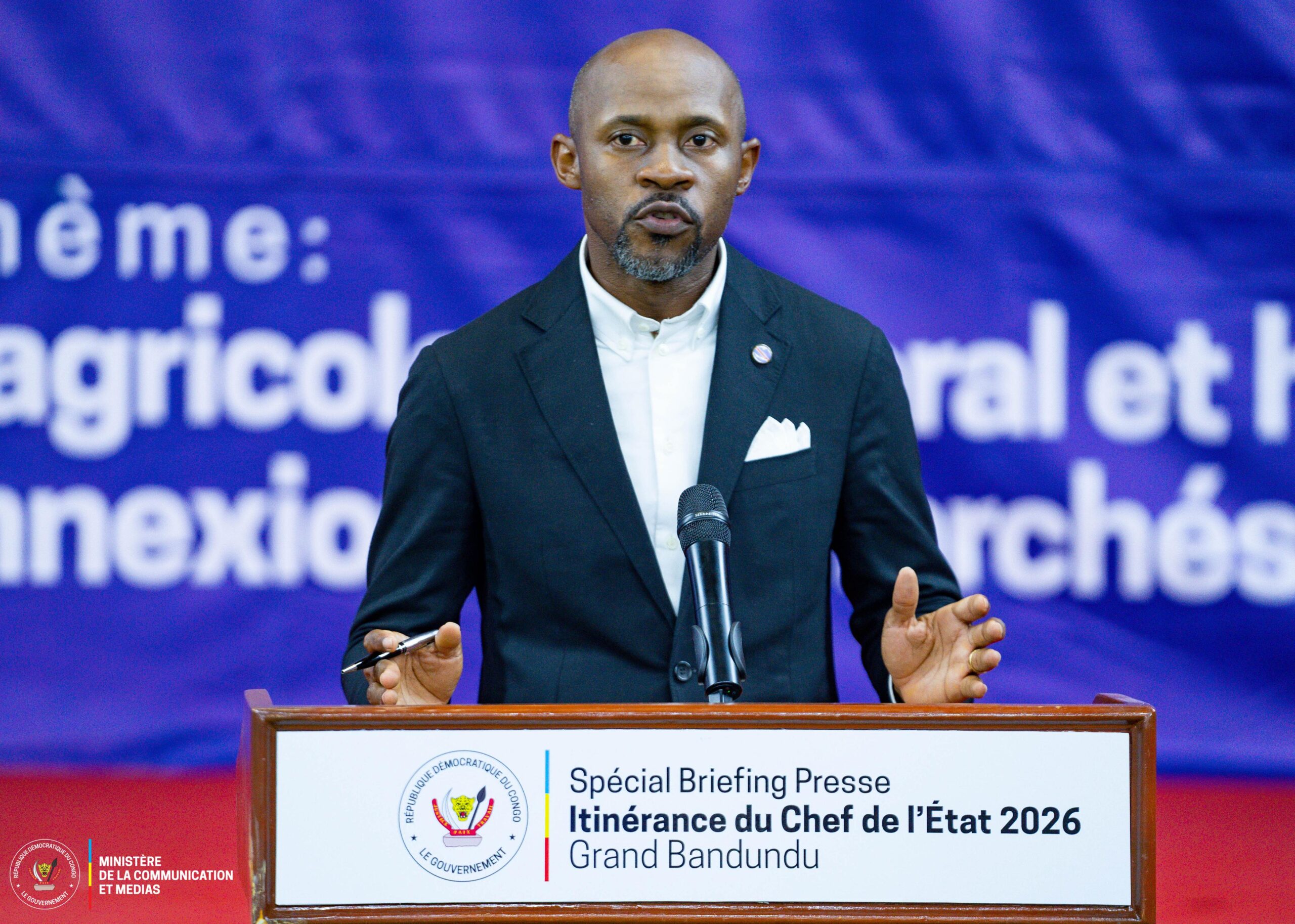 Conférence des gouverneurs : Patrick Muyaya Katembwe éclaire les enjeux et priorités du Kwilu