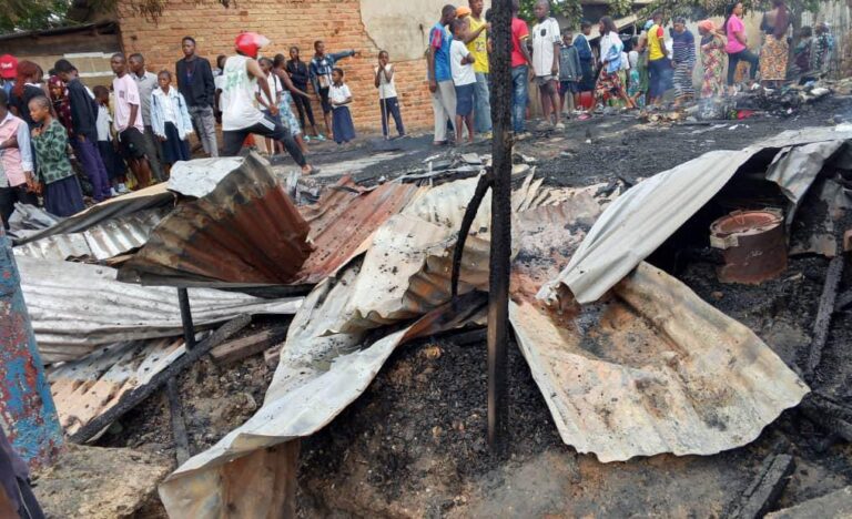 Kisangani : trois enfants de moins de cinq ans meurent dans un incendie au rond-point Maele