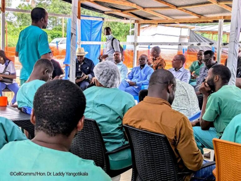 Ebola dans la Tshopo : trois députés de Kisangani renoncent à 9 150 USD pour soutenir les soignants