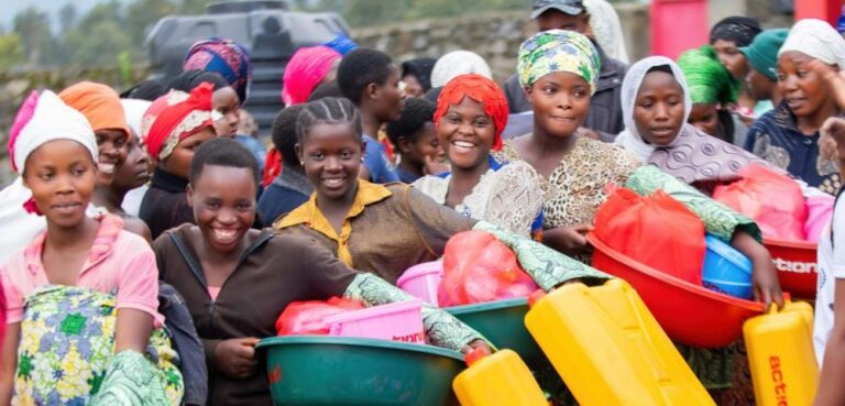 Kalehe : TERCO distribue des kits d’hygiène aux femmes et filles déplacées et victimes de VBG à Ihusi